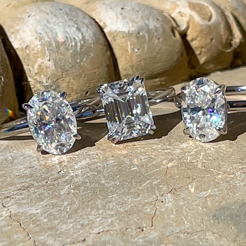 2.5ct Oval Crushed Ice Moissanite Ring - Picture 11 of 13